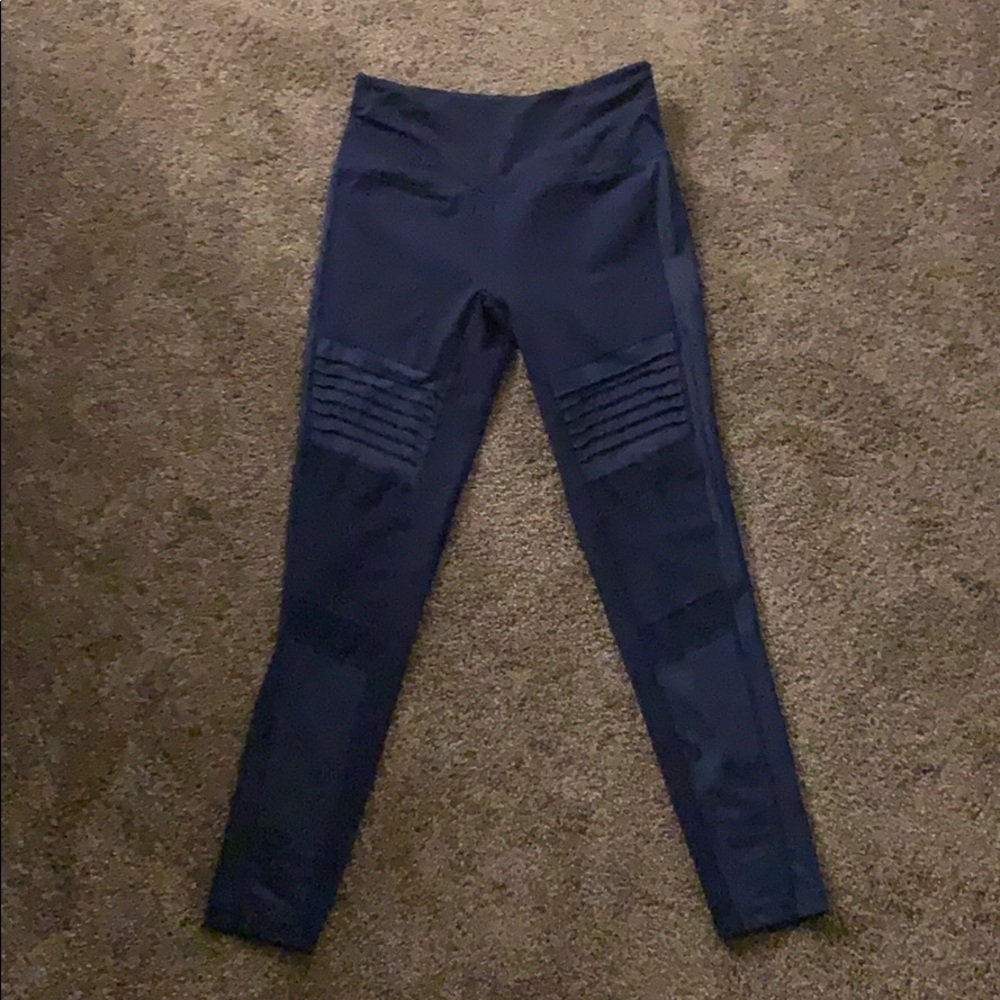 Victoria’s Secret MOTO Legging